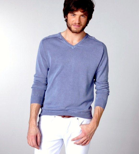 Pull Col V homme en coton