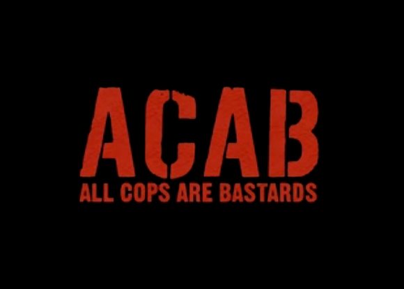 ACAB (All Cops Are Bastards) de Stefano Sollima