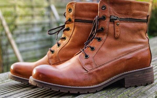 bottine noir brillante homme