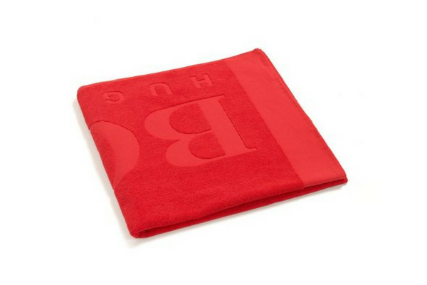 Serviette de bain rouge Hugo Boss soldes été 2018 Serviette de bain rouge Hugo Boss soldes été 2018